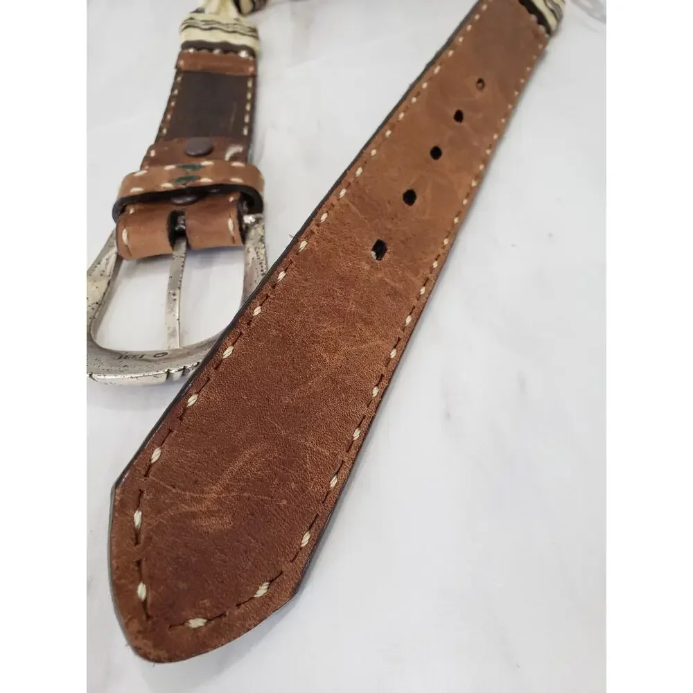 JUSTIN Belt 79207 Cowhide Western Bone‎ Silver Concho 90's Size 26” Vintage Boho